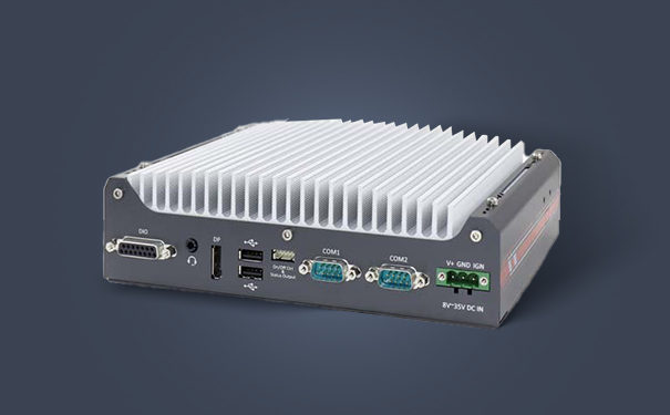 嵌入式無風扇工控機