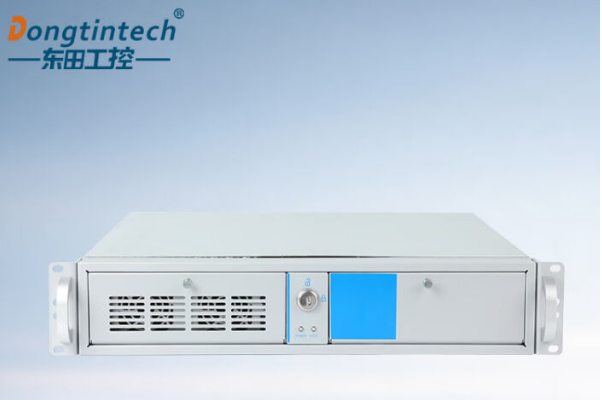 東田2U機(jī)架式工控機(jī).png