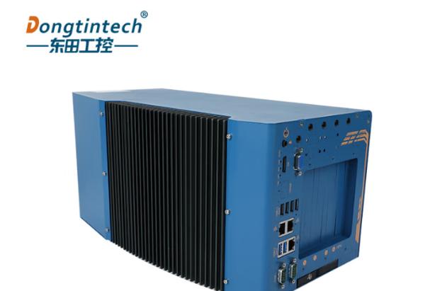 東田嵌入式高性能工控計(jì)算機(jī).png
