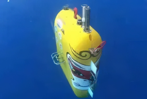 無人潛水器.png